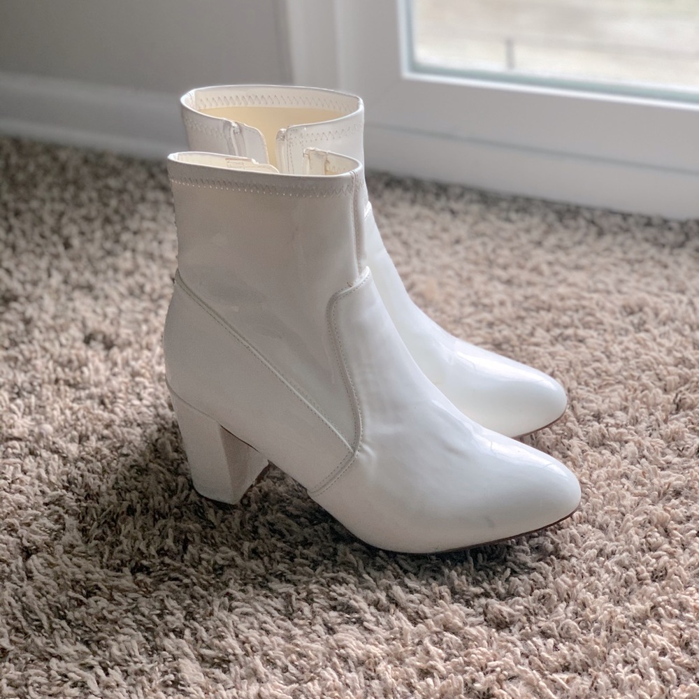 Steven Madden Patent Leather boots